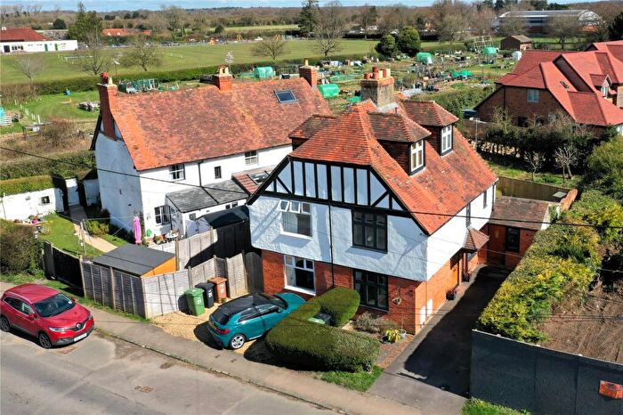 3 Bedroom Semi-Detached House For Sale In Whitehouse Road, Woodcote, Reading, Oxfordshire, RG8