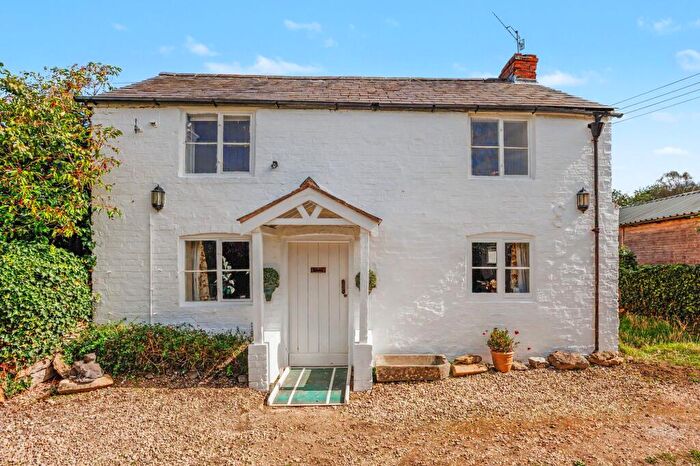 2 Bedroom Detached House For Sale In White Cottage, Stourton, Shipston On Stour, CV36
