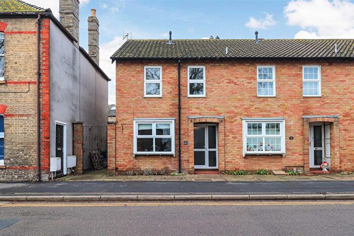 3 Bedroom End Terrace House For Sale In Greenside, Waterbeach, Cambridge, CB25