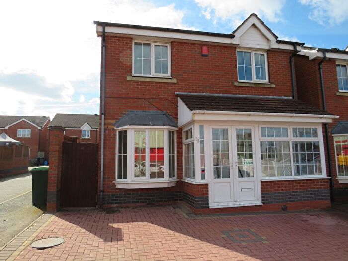 4 Bedroom Detached House To Rent In Crosswells Road, Oldbury, B68