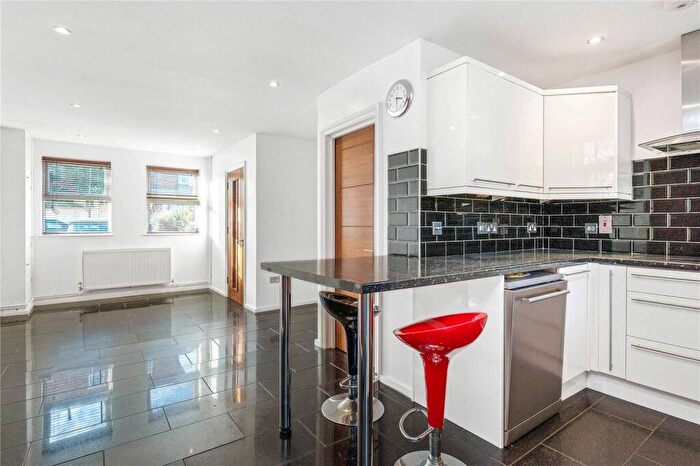 4 Bedroom Terraced House To Rent In Culford Road, Islington, London, N1