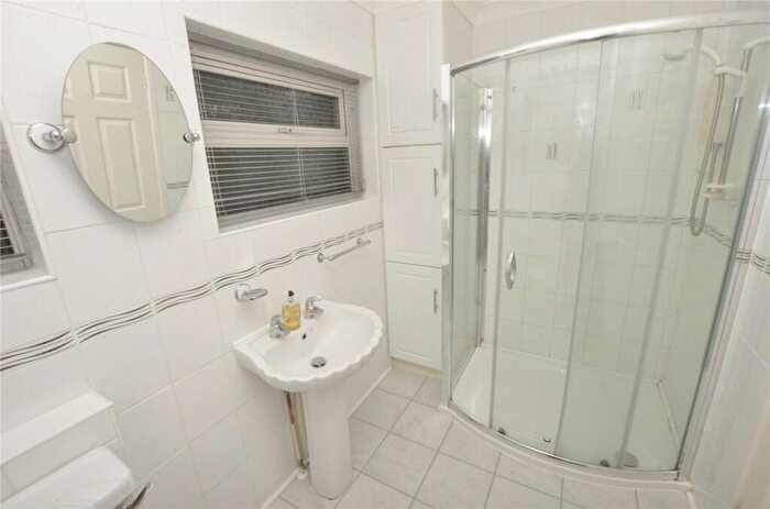 2 Bedroom Bungalow For Sale In Glenwood Close, West Moors, Ferndown, Dorset, BH22