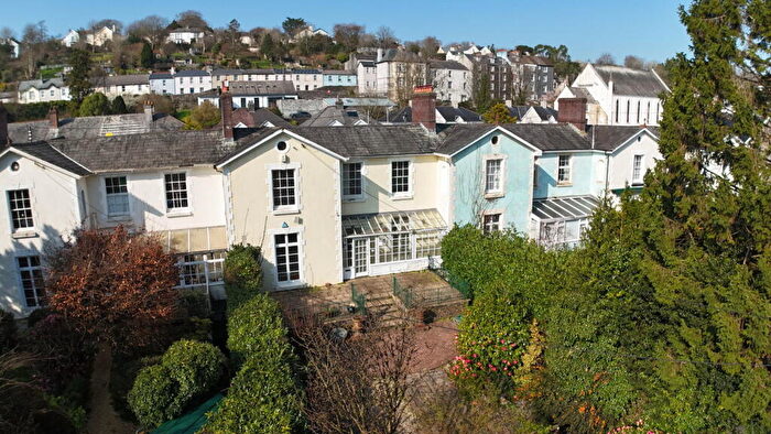 4 Bedroom Character Property For Sale In Plymouth Road, Tavistock, PL19
