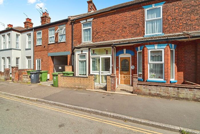 3 Bedroom Terraced House For Sale In Church Road, Gorleston, Great Yarmouth, NR31