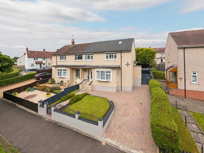 4 Bedroom Semi-Detached House For Sale In Viewfield Road, Coatbridge, ML5