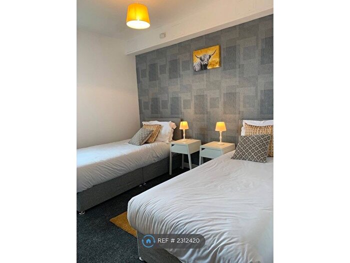 2 Bedroom Flat To Rent In Cambuslang, Cambuslang, Glasgow, G72