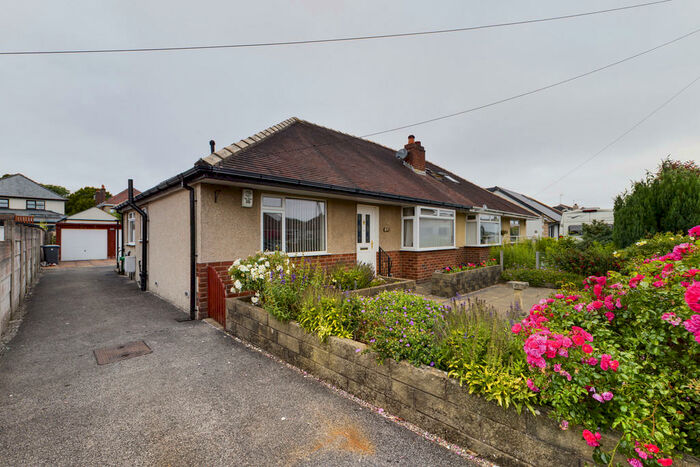 2 Bedroom Semi-Detached Bungalow To Rent In Anstable Road, Morecambe, LA4