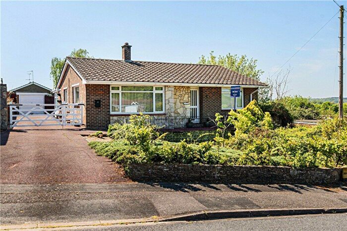 3 Bedroom Detached Bungalow For Sale In Carisbrooke Court, Romsey, Hampshire, SO51