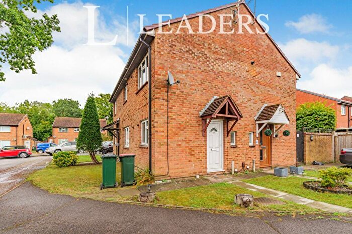 1 Bedroom End Of Terrace House To Rent In Jersey Road, Cottesmore Green, RH11