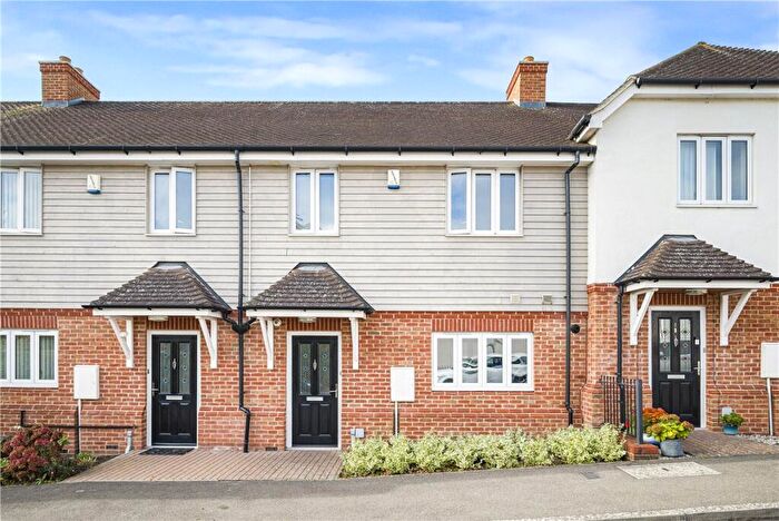 3 Bedroom Terraced House For Sale In Blackthorn Grove, Orpington, Kent, BR5