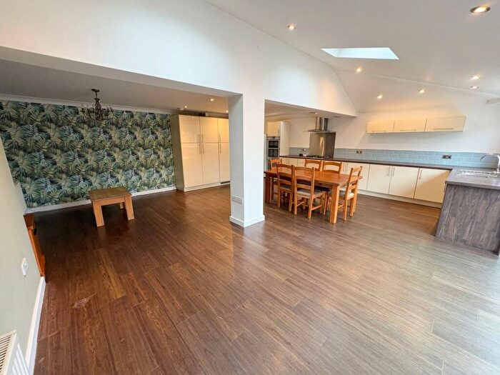 3 Bedroom Semi Detached House For Sale In Kilworth Height, Fulwood, PR2