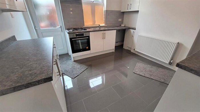 2 Bedroom Terraced House To Rent In Brooke Street, Doncaster, DN1