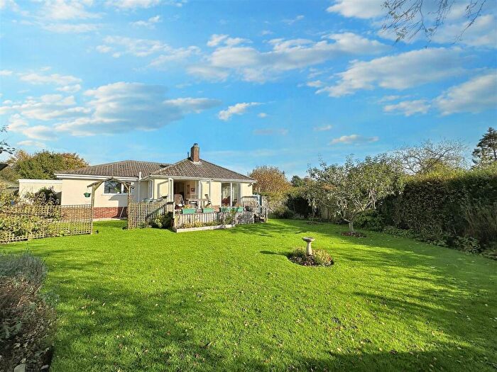 3 Bedroom Detached Bungalow For Sale In Nutmead Close, Child Okeford, DT11