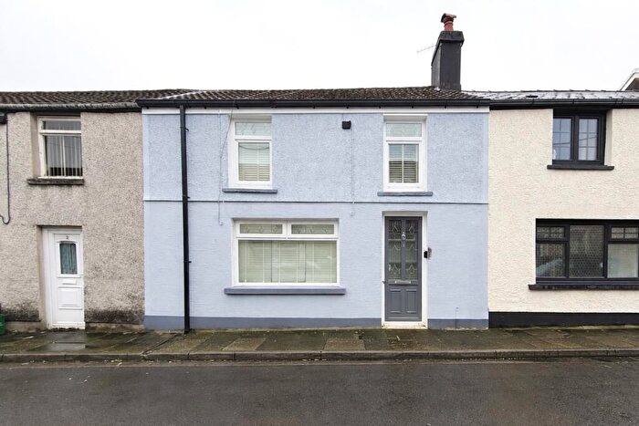 2 Bedroom Terraced House For Sale In Kiln Street, Aberaman, Aberdare, CF44