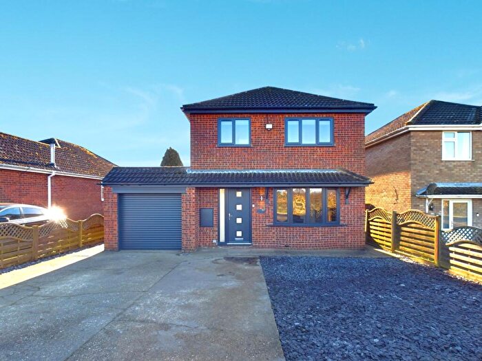3 Bedroom Detached House For Sale In Navigation Lane, Caistor, LN7