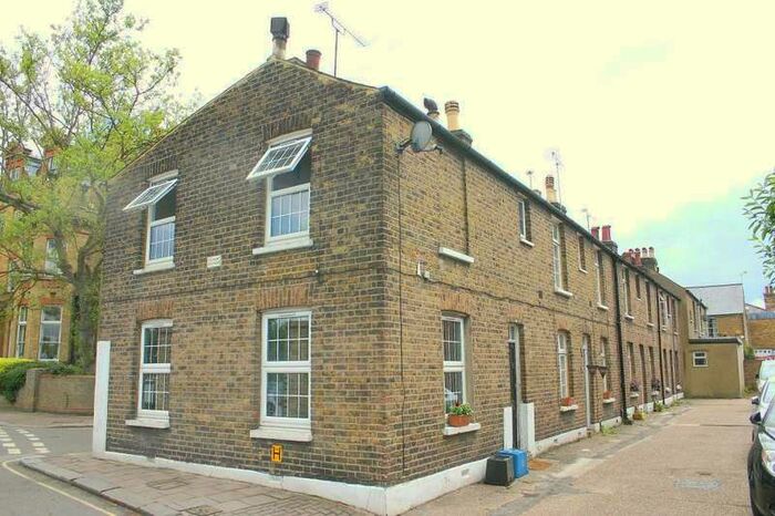 2 Bedroom Terraced House To Rent In St Johns Cottages, Kew Foot Road, Richmond, Surrey, TW9