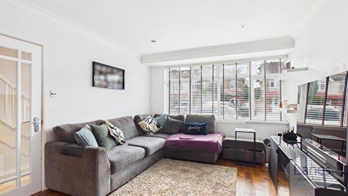 3 Bedroom Terraced House For Sale In Woodgrange Gardens, Enfield, EN1