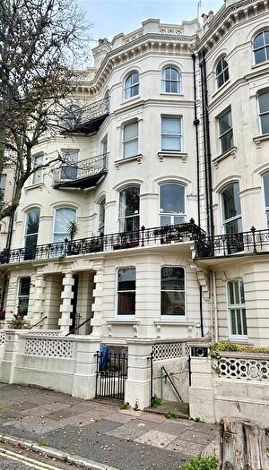 Studio To Rent In Denmark Terrace, Brighton, BN1