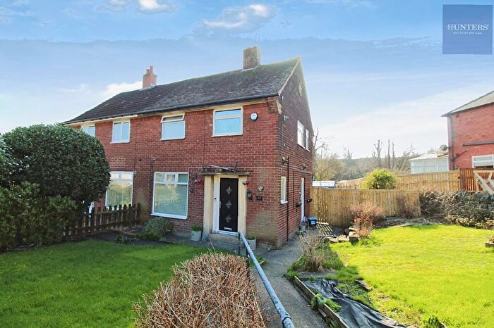 2 Bedroom Semi Detached House For Sale In Gamble Lane, Leeds, LS12