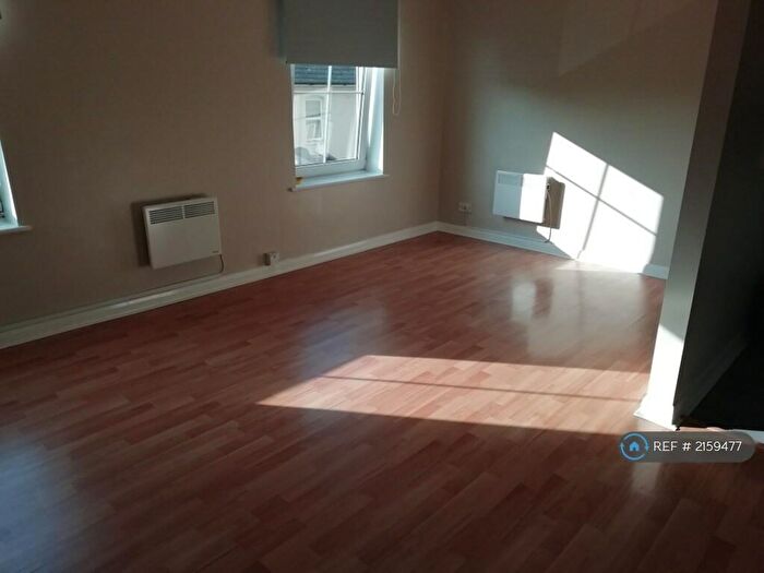 Studio To Rent In Knights Court, Sittingbourne, ME10