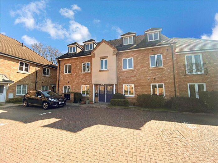 2 Bedroom Apartment To Rent In Leas Close, St Ives, Cambridgeshire, PE27