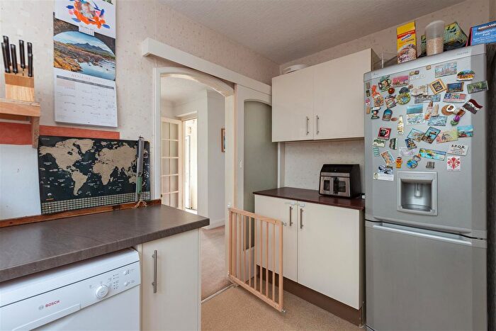 2 Bedroom Detached Bungalow For Sale In Moorside Road, Brookhouse, Lancaster, LA2