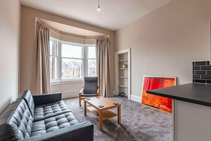 3 Bedroom Flat To Rent In L – Haddington Place, Edinburgh, EH7