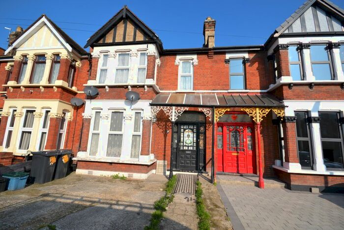 2 Bedroom Flat To Rent In Vernon Road, Ilford, IG3