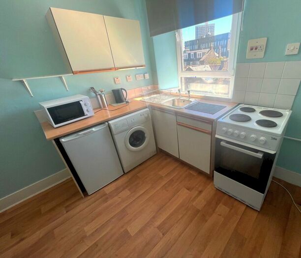 1 Bedroom Flat To Rent In Summerfield Terrace, City Centre, Aberdeen, AB24