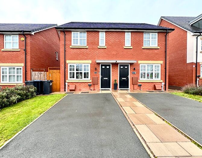 2 Bedroom Semi-Detached House For Sale In Brickwork Close, Birmingham, West Midlands, B24