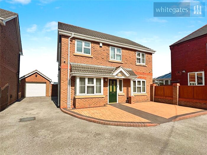 4 Bedroom Detached House For Sale In Top Road, Summerhill, Wrexham, LL11