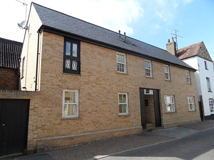 1 Bedroom Flat To Rent In South Street, St Neots, PE19