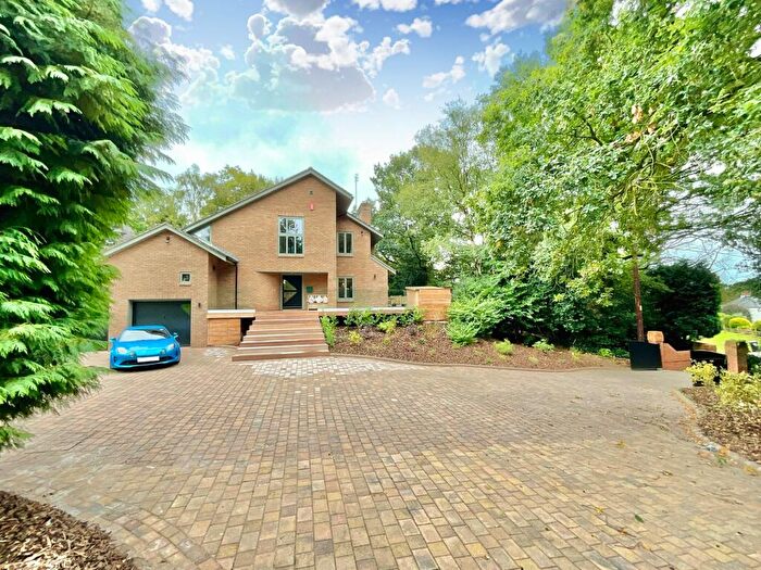 5 Bedroom Detached House For Sale In Manor Road, Baldwins Gate, ST5