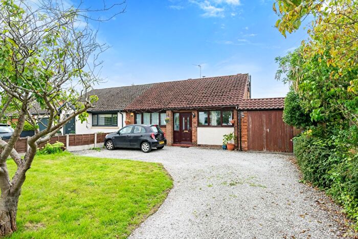 3 Bedroom Semi-Detached House For Sale In Heath Lane, Croft, Warrington, Cheshire, WA3