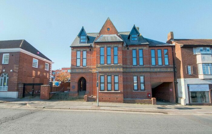 1 Bedroom Flat To Rent In New Street, Basingstoke, RG21