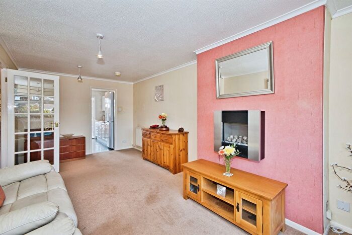 2 Bedroom Bungalow For Sale In Wilton Road, Yeovil, BA21