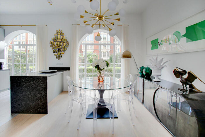 4 Bedroom Town House To Rent In Coleridge Gardens, London, SW10