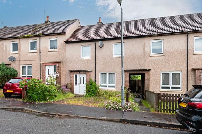 3 Bedroom Terraced House For Sale In Halfields Gardens, Kennoway, KY8