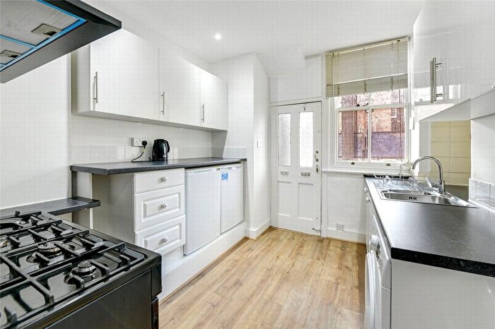 5 Bedroom Flat To Rent In Glentworth Street, Baker Street, NW1