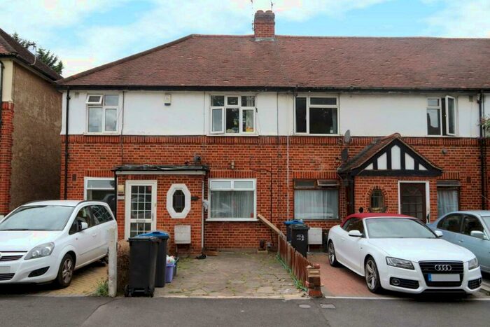 2 Bedroom Maisonette To Rent In Errol Gardens, New Malden, KT3