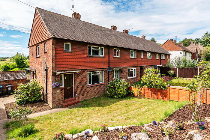 2 Bedroom End Of Terrace House For Sale In Tandridge Lane, Tandridge, Oxted, Surrey, RH8