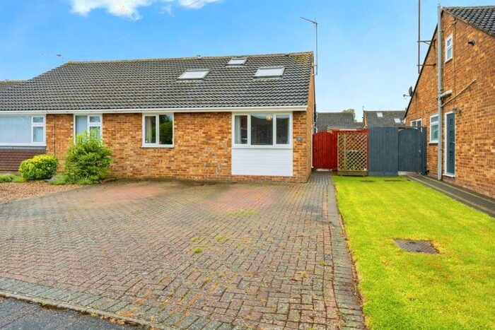 4 Bedroom Semi-Detached Bungalow For Sale In Homestead Way, Potterspury, Towcester, NN12