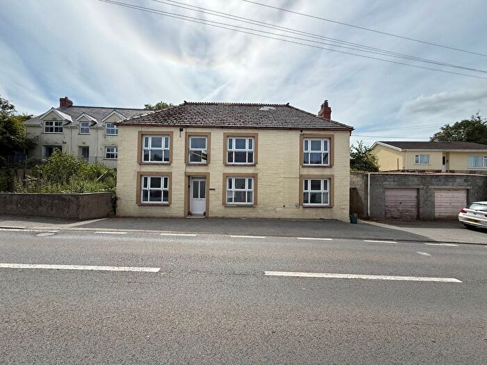 3 Bedroom Detached House For Sale In Eglwyswrw, Crymych, SA41