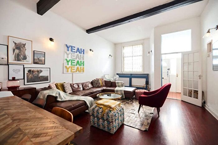 5 Bedroom Detached House To Rent In Gaspar Cl, London, SW5