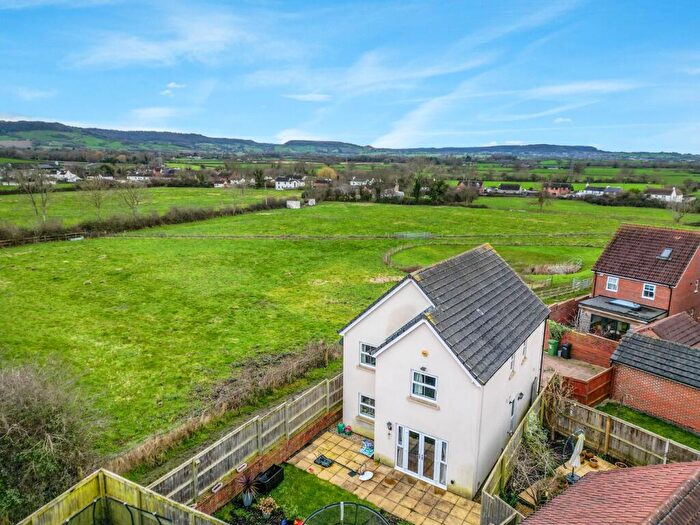 4 Bedroom Detached House For Sale In Swallowcroft, Eastington, Stonehouse, GL10