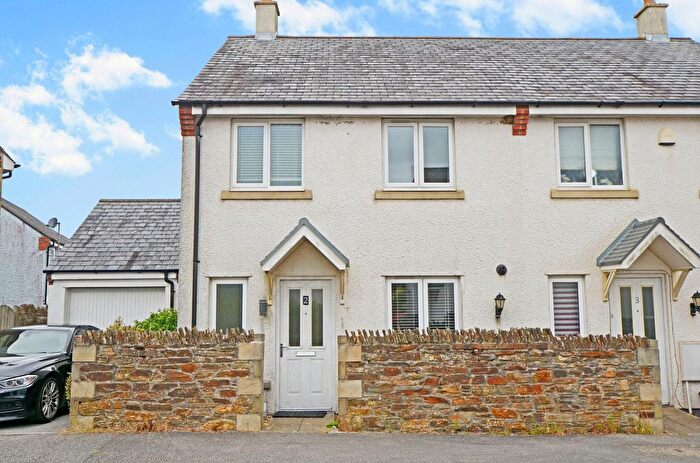 3 Bedroom Semi-Detached House For Sale In Fairfields, Probus, TR2