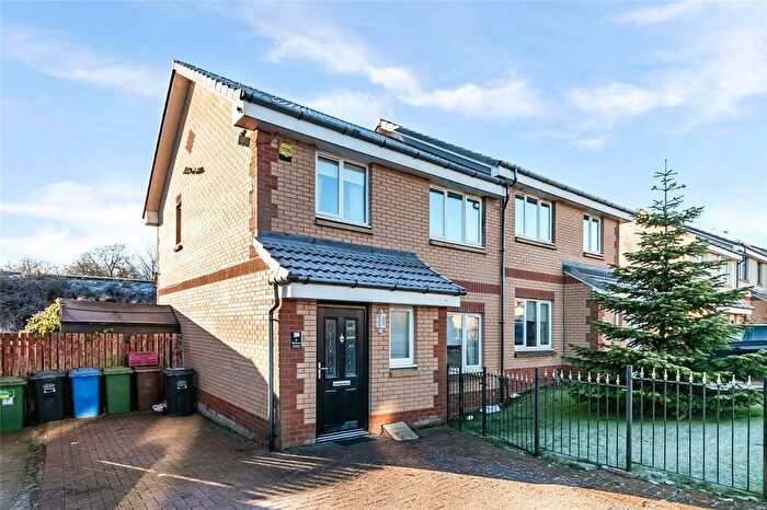 3 Bedroom Semi Detached House For Sale In Glenmuir Avenue, Glasgow, Glasgow City, G53