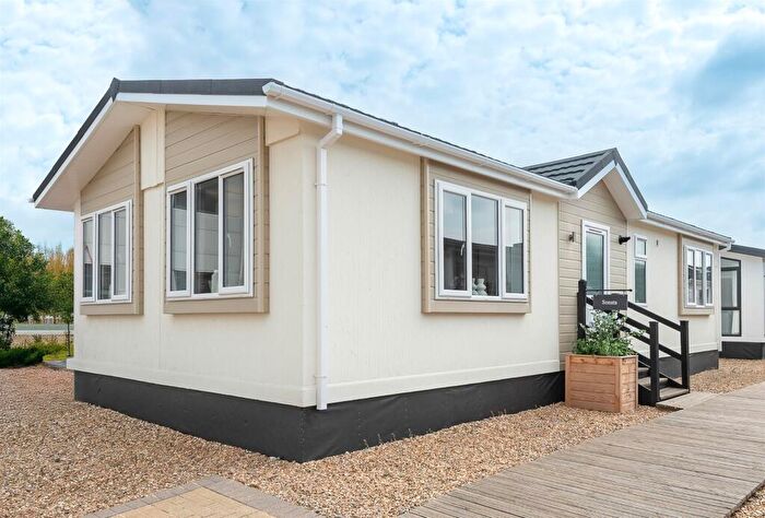 2 Bedroom Park Home For Sale In Two Bedroom Prestige Sonata West Drive, Cuerden Residential Park, Wigan Road, Leyland, Lancashire, PR25