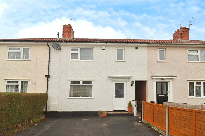 3 Bedroom Terraced House For Sale In Derwent Road, Bristol, Somerset, BS5