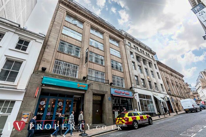 1 Bedroom Apartment To Rent In Burnes Jones House, Bennetts Hill, Birmingham City Centre, B2